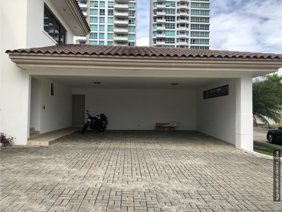 Casa en Costa Del Este — Casa · Paseo del Parque, foto 3 de 5